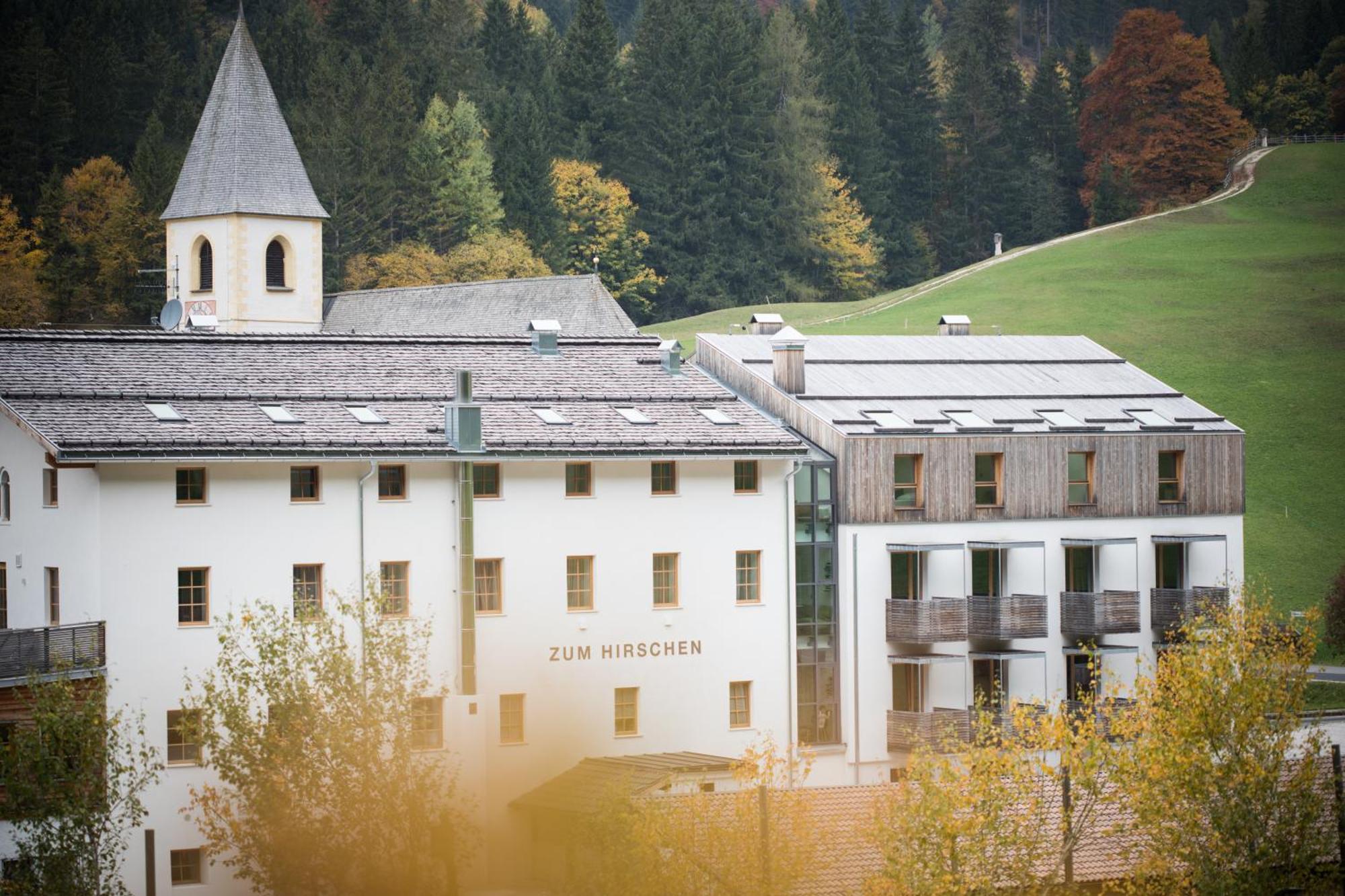 Zum Hirschen Boutique Hotel Val Di Non Unsere Liebe Frau im Walde Екстериор снимка